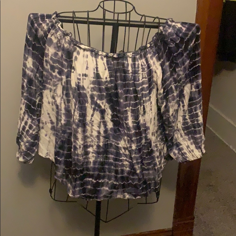 Knox rose blue and white tye dye